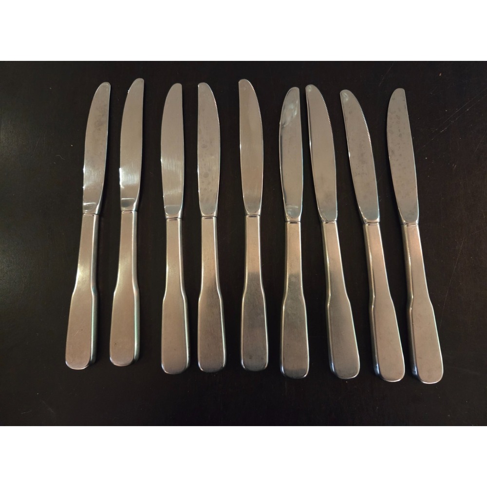 International Silver Liberty Dinner Knives Deluxe 8 3/4" Stainless Lot of 9